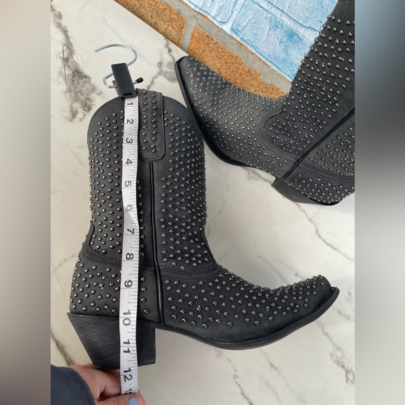 Laredo cowboy boots studded size 9.5 - Picture 9 of 10